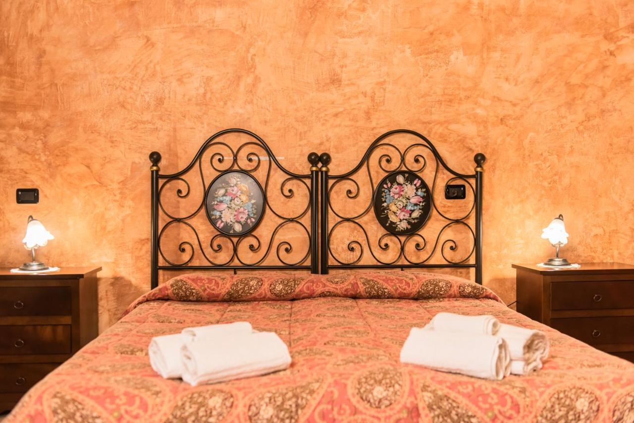 Stovali Da Lustrinu Farm stay